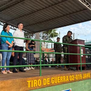 Imagem da notícia PREFEITURA PARTICIPA DE EVENTO ORGANIZADO PELO TIRO DE GUERRA EM HOMENAGEM AO 'DIA DAS MÃES'