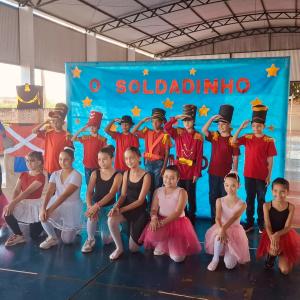 Imagem da notícia UNIDADES ESCOLARES DA REDE MUNICIPAL REALIZAM MOSTRA LITERÁRIA