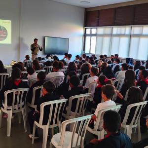 Imagem da notícia TRÂNSITO SEGURO É TEMA DE PALESTRAS EM ESCOLAS DE JAHU