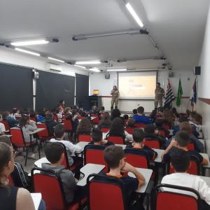 Imagem da notícia TRÂNSITO SEGURO É TEMA DE PALESTRAS EM ESCOLAS DE JAHU