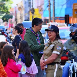 Imagem da notícia BLITZ EDUCATIVA ENCERRA O MAIO AMARELO 