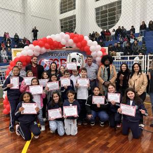 Imagem da notícia MISSÃO CUMPRIDA! BOMBEIRO NA ESCOLA FORMA NOVA TURMA