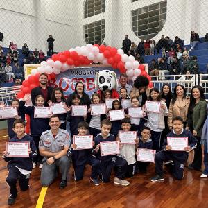 Imagem da notícia MISSÃO CUMPRIDA! BOMBEIRO NA ESCOLA FORMA NOVA TURMA