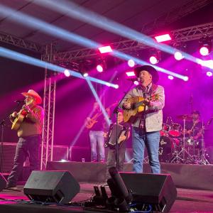 Imagem da notícia FESTIVAL CAIPIRA REÚNE GRANDE PÚBLICO E CELEBRA AS TRADIÇÕES DO POUSO ALEGRE