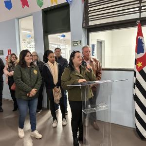 Imagem da notícia ARRAIÁ MARCA DESCERRAMENTO DA PLACA DE INAUGURAÇÃO DO CMEI VEREADOR PAULO GAMBARINI