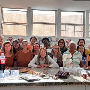 Imagem da notícia ESCOLA DE MODA CELEBRA A FORMATURA DE NOVA TURMA DO CURSO GRATUITO DE COSTURA