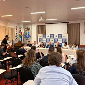 Imagem da notícia PREFEITURA CONSEGUE CREDENCIAMENTO DA SANTA CASA PARA REALIZAÇÃO DE CIRURGIAS CARDIOVASCULARES