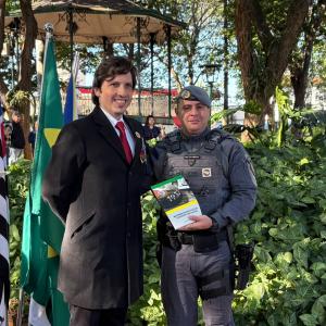 Imagem da notícia ATO CÍVICO CELEBRA OS 94 ANOS DA REVOLUÇÃO CONSTITUCIONALISTA DE 1932