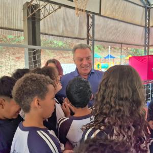Imagem da notícia DIA DE ALEGRIA E CONQUISTA NA EMEF PROF. ANTONIO WALDOMIRO