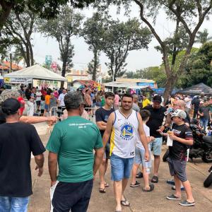 Imagem da notícia FIM DE SEMANA DE CARROS ANTIGOS, MÚSICA E MUITA GENTE NA PRAÇA DO MUSEU
