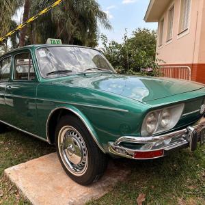 Imagem da notícia FIM DE SEMANA DE CARROS ANTIGOS, MÚSICA E MUITA GENTE NA PRAÇA DO MUSEU