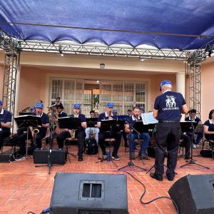 Imagem da notícia FIM DE SEMANA DE CARROS ANTIGOS, MÚSICA E MUITA GENTE NA PRAÇA DO MUSEU