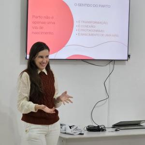 Imagem da notícia CASA DA MULHER JAUENSE RECEBE PROJETO CAMINHOS DO NASCER E CRIA GRUPO DE APOIO NO PUERPÉRIO