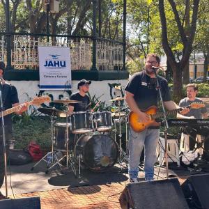 Imagem da notícia MANHÃ DE MÚSICA E ARTESANATO NO JARDIM DE BAIXO!