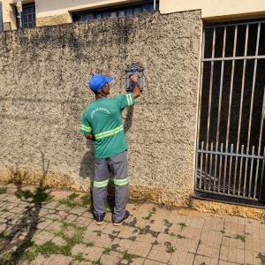 Imagem da notícia DESCARTE CORRETO DE LIXO: A CONSERVAÇÃO DOS ESPAÇOS PÚBLICOS DEPENDE DE TODOS