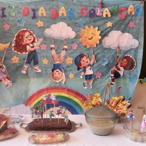 Imagem da notícia ALUNOS DA REDE MUNICIPAL RECEBEM DOCES EM COMEMORAÇÃO AO DIA DAS CRIANÇAS!