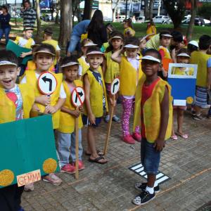 Imagem da notícia Prefeitura de Jahu promove ação educativa durante atividades do movimento Maio Amarelo