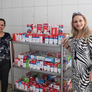 Imagem da notícia Semana do Idoso arrecada 733 litros leite para doação