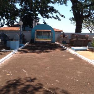 Imagem da notícia Feriado de Finados: Prefeitura prepara Cemitérios Municipais