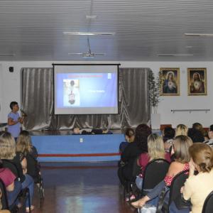 Imagem da notícia Prefeitura de Jahu promove capacitação de servidores da educação