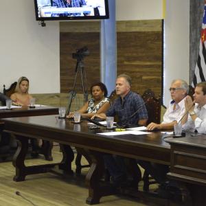 Imagem da notícia Prefeitura participa da discussão sobre o projeto de lei das atividades dos ambulantes