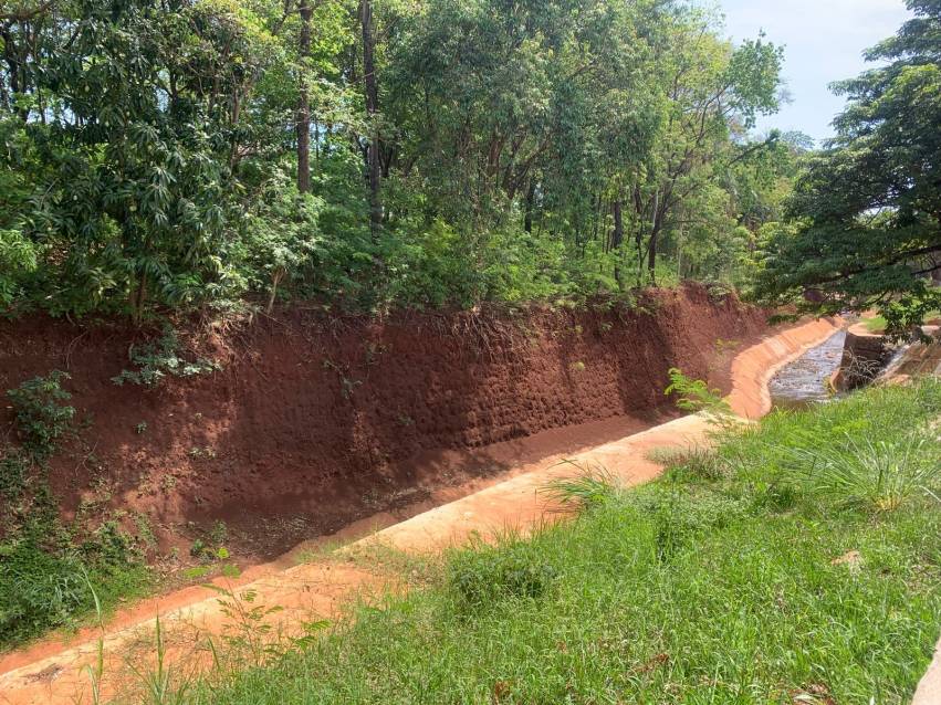 PREFEITURA NOTIFICA EMPRESA PARA REPAROS EM OBRAS NOS CÓRREGOS DA FIGUEIRA E DO PIRES