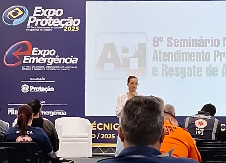 PROFISSIONAIS DO SAMU PARTICIPAM DE SEMINÁRIO DE ATENDIMENTO PRÉ-HOSPITALAR