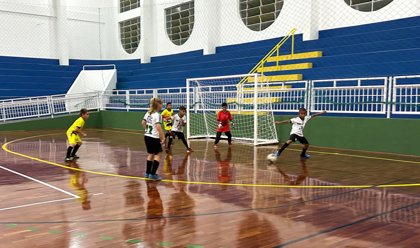 FUTSAL DE BASE: SUB-9 E SUB-11 TERÃO SEMIFINAIS NESTA SEXTA-FEIRA (31)