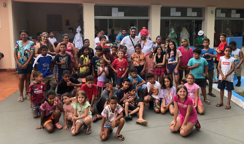 PREFEITURA LEVA CRIANÇAS DO CIDADE ALTA AO MUSEU