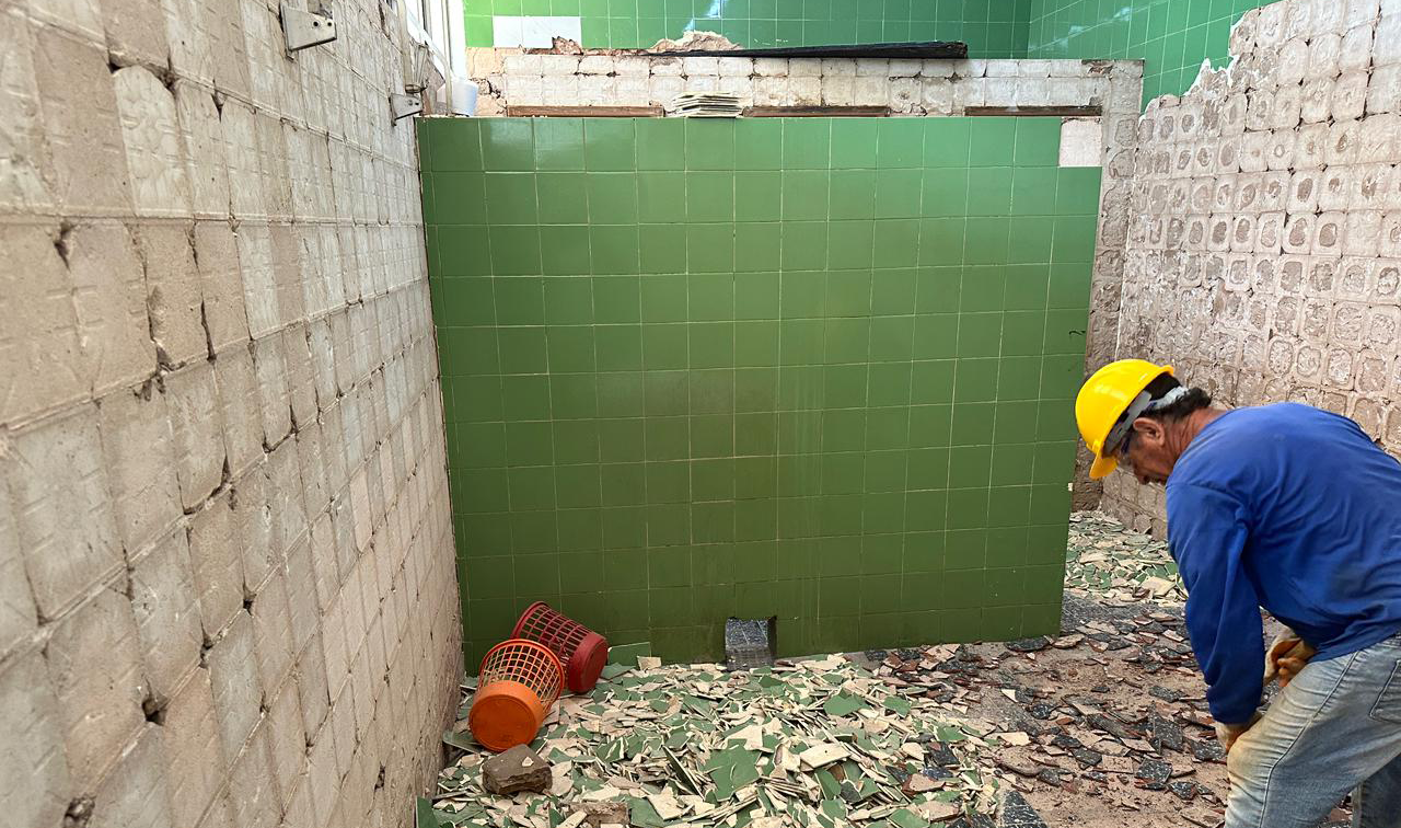 PREFEITURA INICIA MELHORIAS NO CINE MUNICIPAL