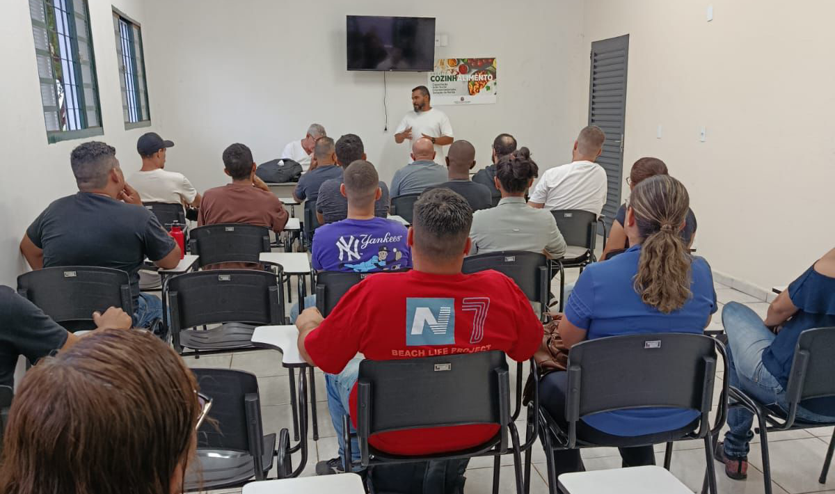 TRABALHADORES DE JAHU PARTICIPAM DE CURSO DE TRATORISTA AGRÍCOLA