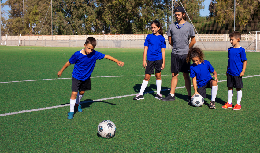 ESCOLINHA DE FUTEBOL EM POTUNDUVA ESTÁ COM INSCRIÇÕES ABERTAS