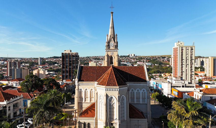 JAHU RECEBE VISITA DO SECRETÁRIO ESTADUAL DE TURISMO E VIAGENS NESTA SEGUNDA-FEIRA (23)
