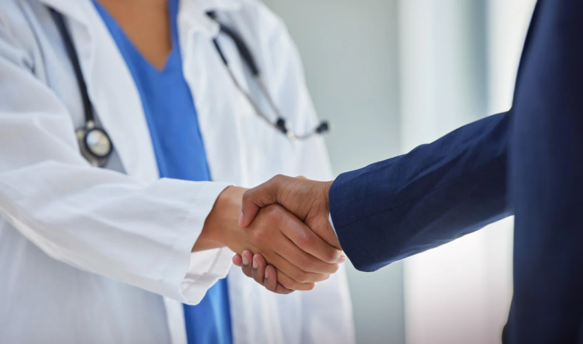 JAHU CRIA QUASE 400 VAGAS DE EMPREGO COM CARTEIRA ASSINADA EM FEVEREIRO