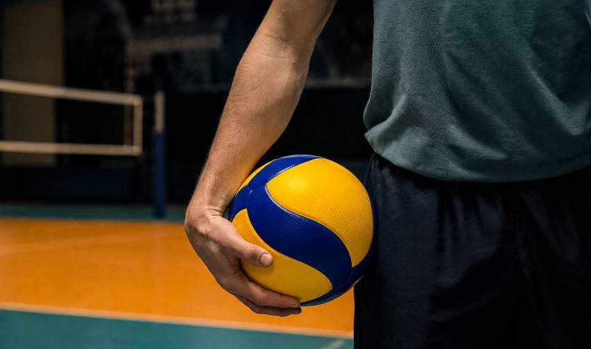 ESCOLINHA DE VÔLEI MASCULINO ESTÁ COM INSCRIÇÕES ABERTAS