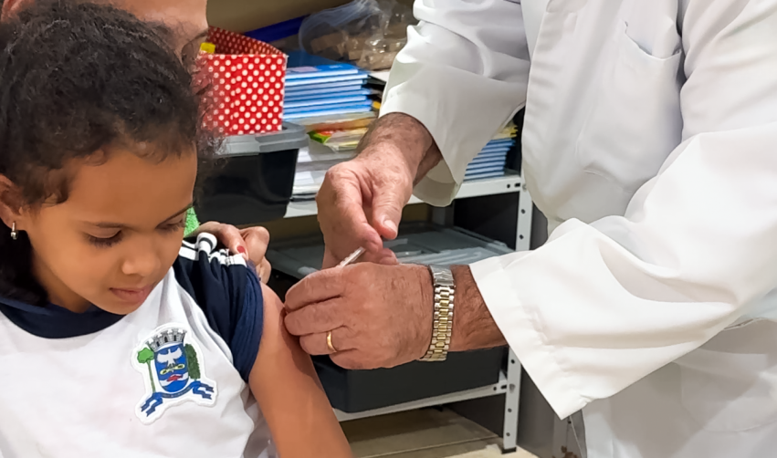VACINAÇÃO NAS ESCOLAS: CONFIRA O CRONOGRAMA DA PRÓXIMA SEMANA