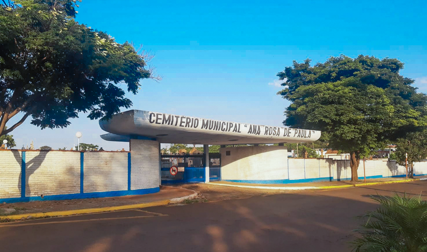 CEMITÉRIOS TERÃO HORÁRIO ESPECIAL DE FUNCIONAMENTO NO 'DIA DOS PAIS'