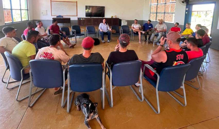  AGOSTO LILÁS: HOMENS TAMBÉM PRECISAM FAZER PARTE DESSA CONVERSA