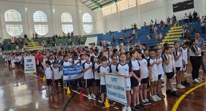 ABERTURA DOS JOGOS DA PRIMAVERA 2026 REÚNE ESTUDANTES E FAMÍLIAS