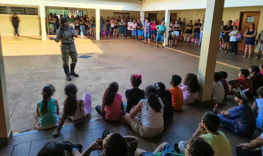 PALESTRAS EM ESCOLAS E EMPRESA ENCERRAM PROGRAMAÇÃO DA SEMANA NACIONAL DE TRÂNSITO