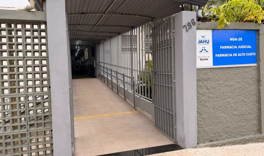PREFEITURA CONCLUI REFORMA DO SETOR DE FARMÁCIA DO NGA-25