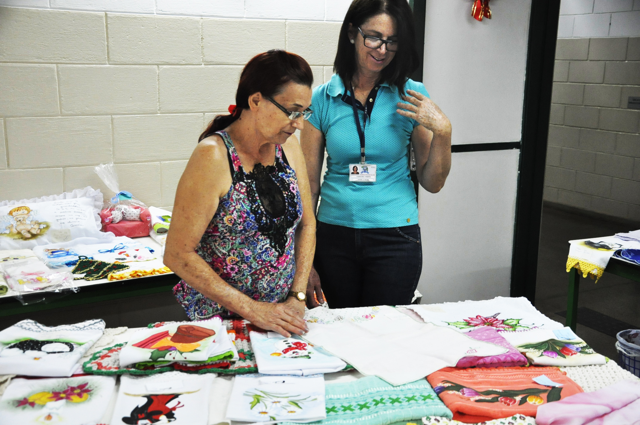 Trabalhos dos alunos do curso de artesanato da Secretaria de Cultura e Turismo - FOTOS