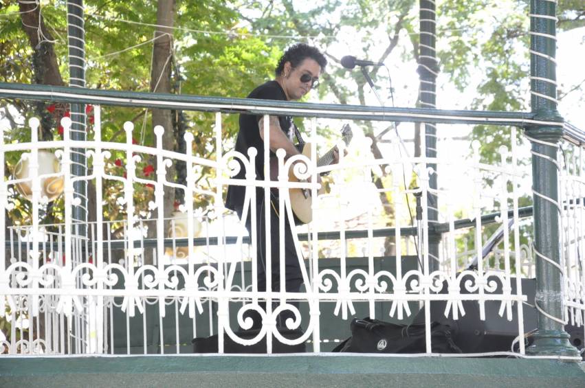NATAL: Adriano Milani na praça da República - FOTOS