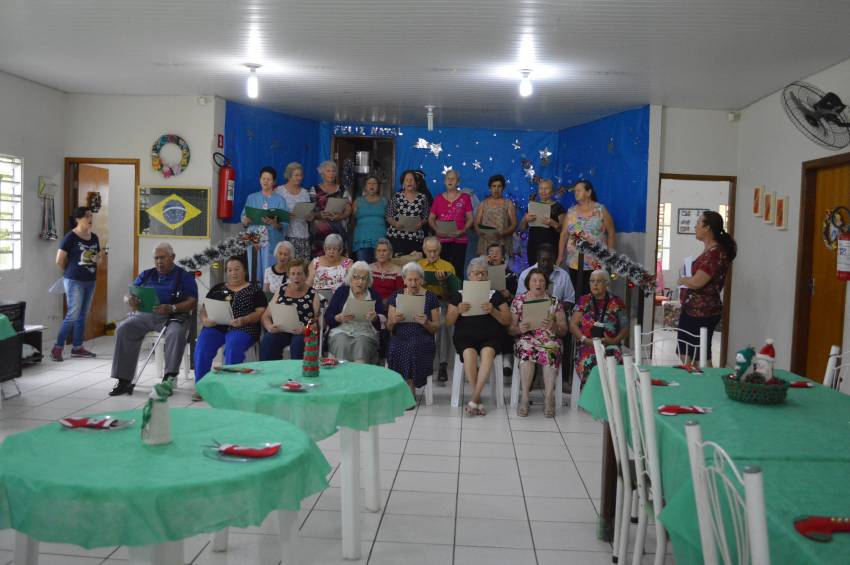 Centro de Convivência do Idoso apresenta coral