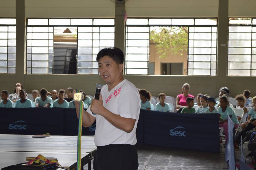 Mesatenista Hugo Hoyama ministra atividades em Jahu pelo Circuito Sesc Verão 2018 - FOTOS