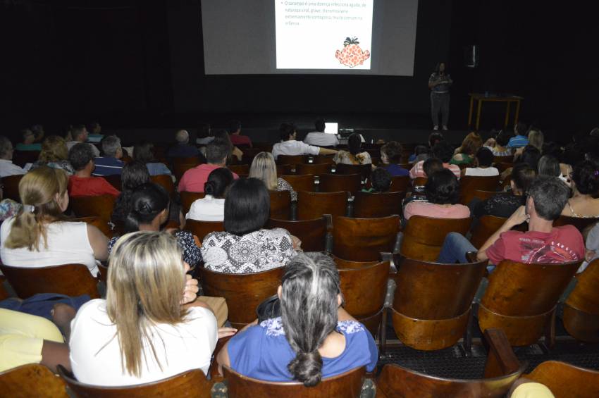 Prefeitura promove palestra com o tema: Vacina HPV1 e o Tratamento da Menopausa