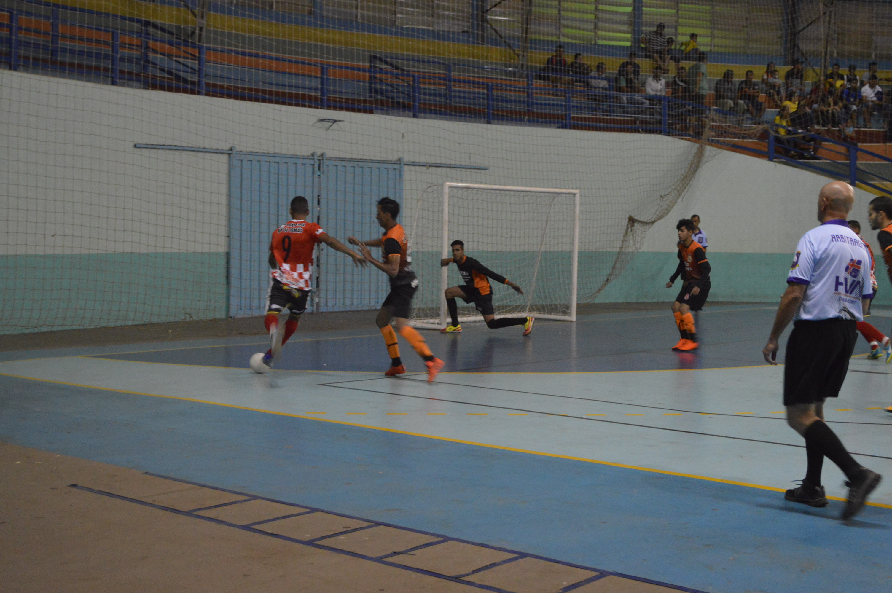 Campeonato Jauense de Futsal da Terceira Divisão: partidas equilibradas