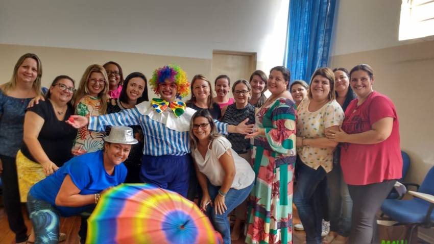 Secretaria de Educação promove capacitação para profissionais
